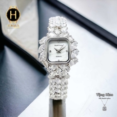 Đồng Hồ Nữ Royal Quartz 6522 Dây Thép Trắng Mặt Trắng Viền Đá Nổi Bật