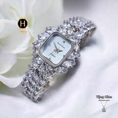 Đồng Hồ Nữ Royal Quartz 6522 Dây Thép Trắng Mặt Trắng Viền Đá Nổi Bật