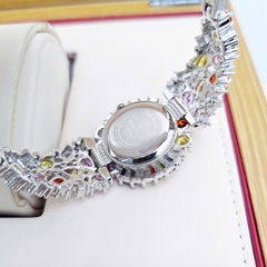 Đồng Hồ Nữ Royal Crown Quartz 8396 Thép Trắng Đá Màu