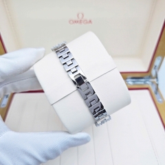 Đồng Hồ Nữ Royal Crown Quartz 9256 Thép Trắng