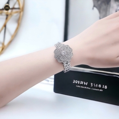 Đồng Hồ Nữ Scottie Quartz 9559B Thép Trắng Mặt Trắng