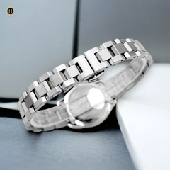 Đồng Hồ Nữ Scottie Quartz 9595 Thép Trắng Mặt Xà Cừ