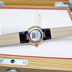 Đồng Hồ Nữ Sunrise Quartz 9820BA Rose Da Đen