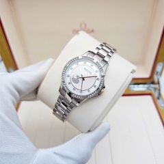 Đồng Hồ Nữ Bulova Quartz 98L232