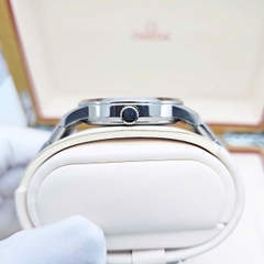 Đồng Hồ Nam Citizen Quartz MoonPhase AK5000-54A
