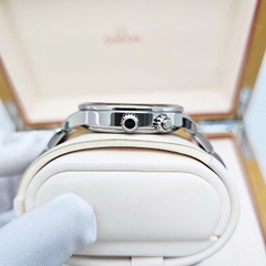 Đồng Hồ Nam Citizen Quartz Eco-Drive MoonPhase AP1050-81E