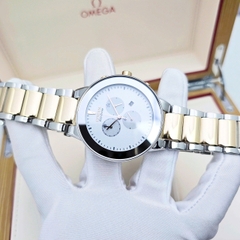 Đồng Hồ Nam Citizen Quartz Eco-drive Analog Chronograph AT2244-84A