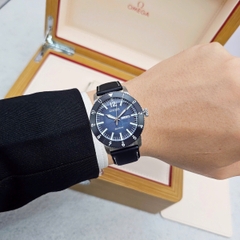 Đồng Hồ Nam Citizen Quartz Eco-drive AW0077-19L