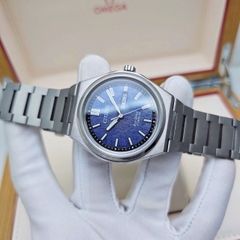 Đồng Hồ Nam Citizen Quartz Eco-Drive Super Titanium AW0130-85L