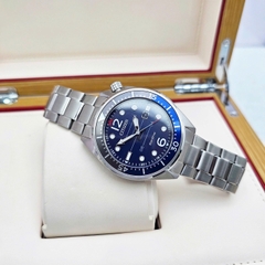 Đồng Hồ Nam Citizen Quartz Eco-Drive AW1716-83L