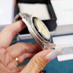 Đồng Hồ Nam Citizen Quartz Eco-Drive AW1760-81Z