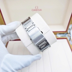 Đồng Hồ Nam Citizen Quartz Eco-Drive BM7410-51X Thép Mặt Xanh Lá