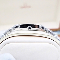 Đồng Hồ Nữ Royal Crown Quartz D8160