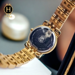 Đồng Hồ Nữ Citizen Quartz Eco-Drive EM0712-59E Dây Sắt Vàng Mặt Đen Sapphire
