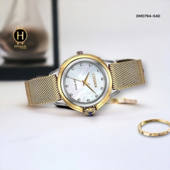 Đồng Hồ Nữ Citizen Quartz Eco-Drive EM0794-54D Dây Thép Vàng Mặt Trắng Xà Cừ