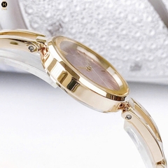 Đồng Hồ Nữ Citizen Quartz Eco-Drive EM0809-83Z