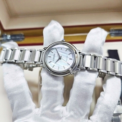 Đồng Hồ Nữ Citizen L Quartz Eco-Drive EM1090-60D
