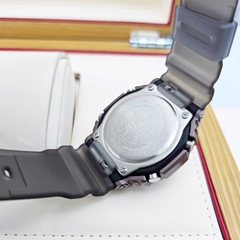 Đồng Hồ Nam Casio Quartz Gshock GM-2100MF-5ADR