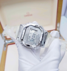 Đồng Hồ Nam Casio Quartz Gshock GM-5600SCM-1DR Dây Nhựa Mặt Trắng