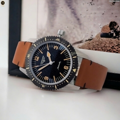 Đồng Hồ Nam Longines Automatic Diver L2.822.4.56.2 Heritage Dây Da Nâu Mặt Đen.