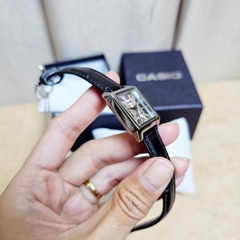 Đồng Hồ Nữ Casio Quartz LTP-V007L-7B1UDF