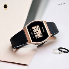 Đồng Hồ Nữ Casio LW-204-1ADF Dây Cao Su Đen Mặt Đen Viền Hồng