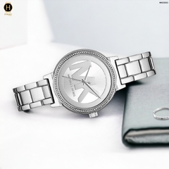 Đồng Hồ Nữ Michael Kors Quartz Three-Hand MKO1053 Dây Thép Mặt Bạc