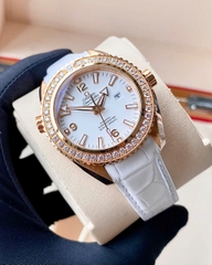 Đồng Hồ Nữ Omega Automatic Seamaster Planet Ocean 232.58.38.20.04.001( 232.58.38.20.04.001 )