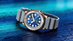 Đồng Hồ Unisex Citizen Quartz Eco-Drive Promaster Marine Limited EO2023-00W