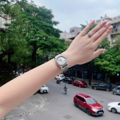 Đồng Hồ Nữ Gucci Quartz Pantheon YA115408