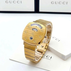 Đồng Hồ Nữ Gucci Quartz Grip YA157403