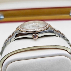 Đồng Hồ Nữ Carnival Quartz 8131L2-CH-TK