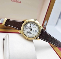 Đồng Hồ Nam Citizen Quartz Eco-Drive Calendrier Moon Phase Gold BU0082-06P
