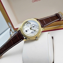 Đồng Hồ Nam Citizen Quartz Eco-Drive Calendrier Moon Phase Gold BU0082-06P
