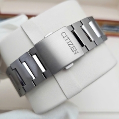 Đồng Hồ Nam Citizen Automatic Zenshin Mechanical Super Titanium NJ0180-80M