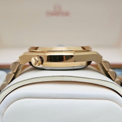 Đồng Hồ Nam Citizen Automatic Tsuyosa 60 Rose Deep Blue NK0023-57L
