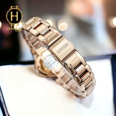 Đồng Hồ Nữ CITIZEN Cơ PR1022-80X Dây Thép Mạ Vàng Hồng Mặt Hồng Lộ  Kính Sapphire