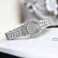 Đồng Hồ Nữ Royal Crown Quartz Đính Đá R2064 Thép Trắng