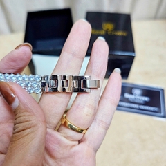 Đồng Hồ Nữ Royal Crown Quartz Đính Đá R2064 Thép Trắng