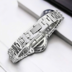 Đồng Hồ Nữ Royal Crown Quartz Đính Đá R2064 Thép Trắng