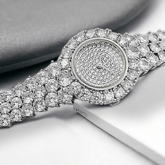 Đồng Hồ Nữ Royal Crown Quartz Đính Đá R2064 Thép Trắng