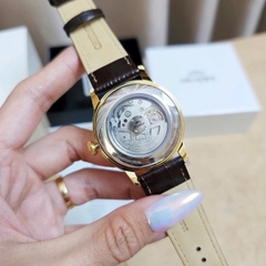 Đồng Hồ Nam Orient Automatic Contemporary Classic Bambino RA-AC0M01S30B ( RA-AC0M01S10B ) ( RA-AC0M01S ) Dây Da Nâu Thép Vàng Mặt Trắng