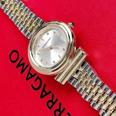 Đồng Hồ Nữ Salvatore Ferragamo Quartz Gancini Diamond SFMV01423