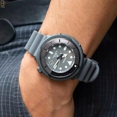 Đồng Hồ Nam Seiko Solar Prospex Diver SNE563P1