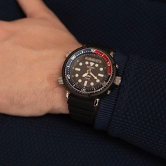 Đồng Hồ Nam Seiko Quartz Solar Prospex Arnie Re-Issue PADI Edition SNJ027P1
