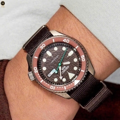 Đồng Hồ Nam Seiko 5 Automatic Sport SRPD85K1