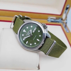 Đồng Hồ Nam Seiko 5 Automatic Sport Beater SRPE65K1