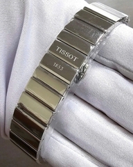 Đồng Hồ Nữ Tissot Quartz SVR T160.110.11.043.00 (T1601101104300)