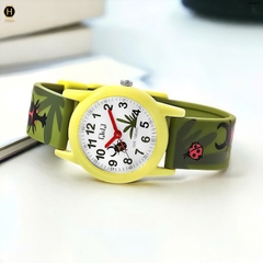 Đồng Hồ Trẻ Em QQ Quartz  VR99J016Y