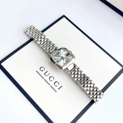 Đồng Hồ Nữ Gucci Quartz Small Silver YA125517